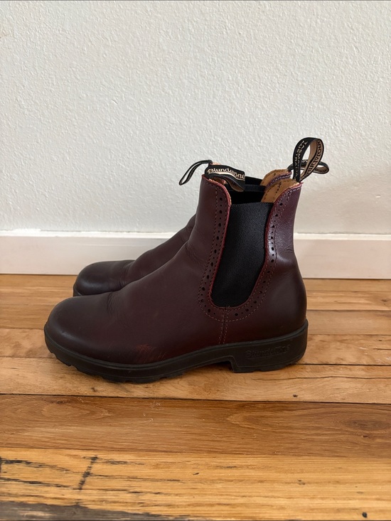 Blundstone Shoes - Blundstone chelsea high top boots
